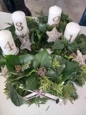 Poděkování za účast na akci Tvoření adventních věnců 1